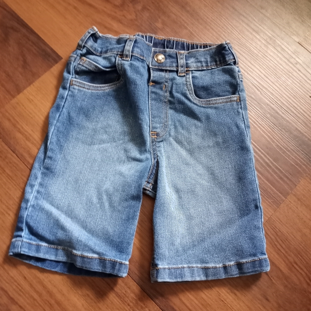 Boys denim shorts.